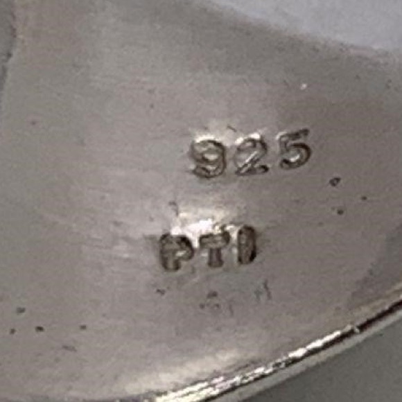 Sterling Silver Labradorite Ring Sz 8. - Picture 3 of 4